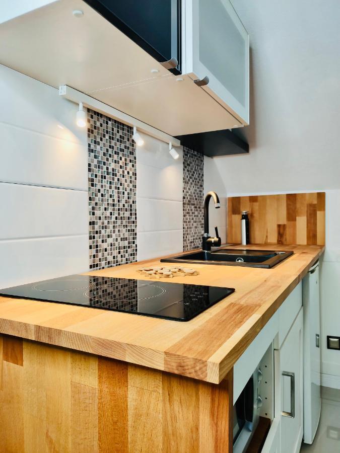 Iwona Pokoje Apartamenty Karwia Buitenkant foto