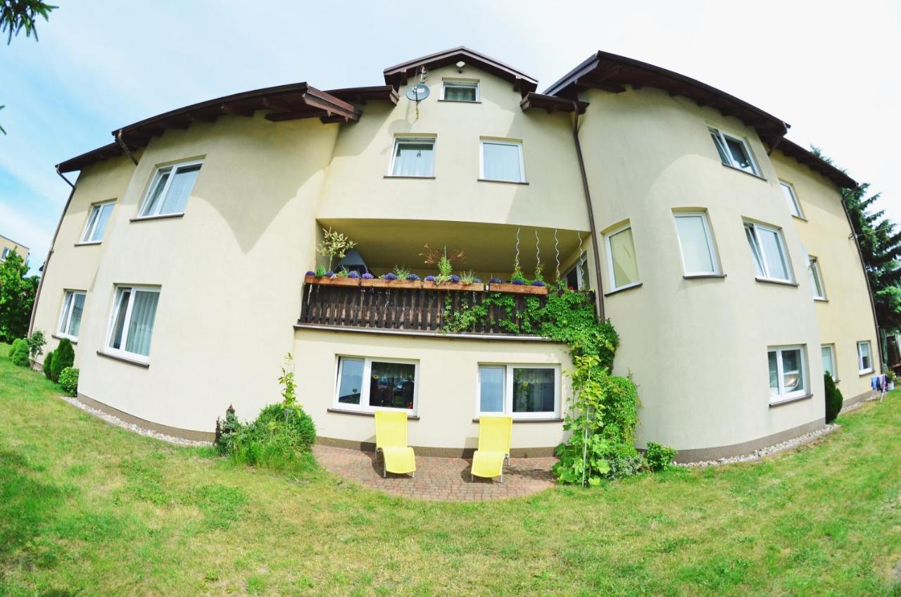 Iwona Pokoje Apartamenty Karwia Buitenkant foto