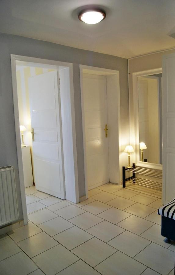Iwona Pokoje Apartamenty Karwia Buitenkant foto