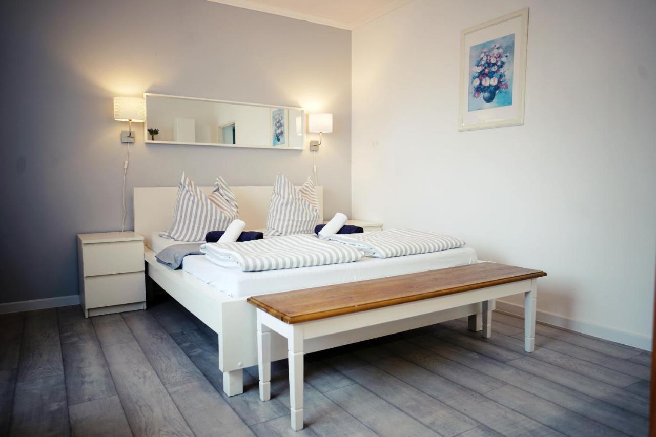Iwona Pokoje Apartamenty Karwia Buitenkant foto