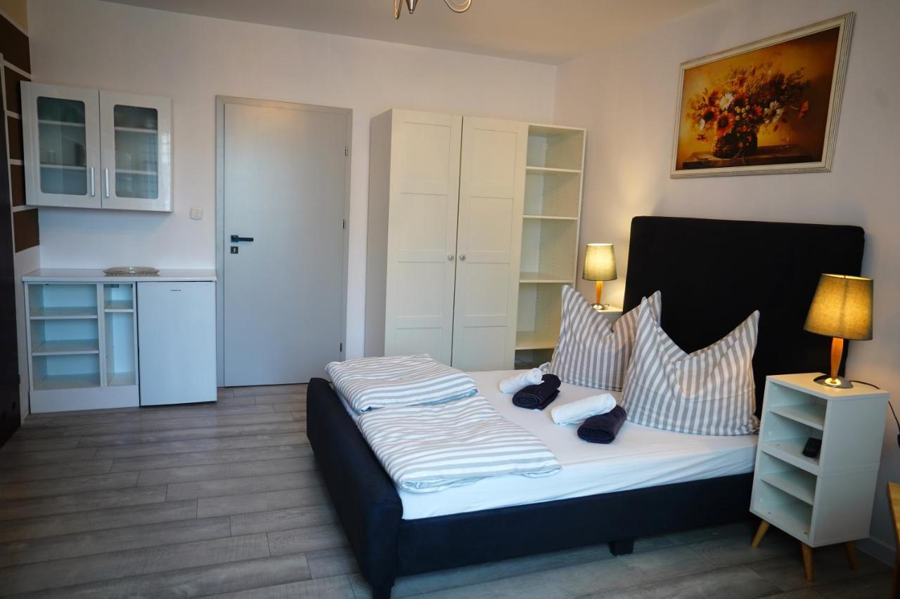 Iwona Pokoje Apartamenty Karwia Buitenkant foto