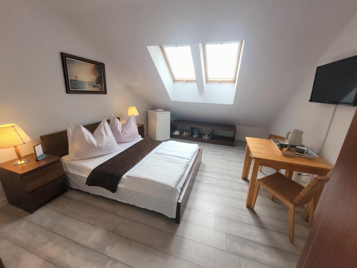 Iwona Pokoje Apartamenty Karwia Buitenkant foto