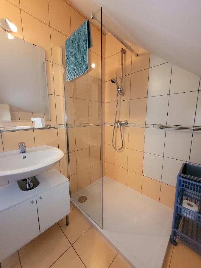 Iwona Pokoje Apartamenty Karwia Buitenkant foto
